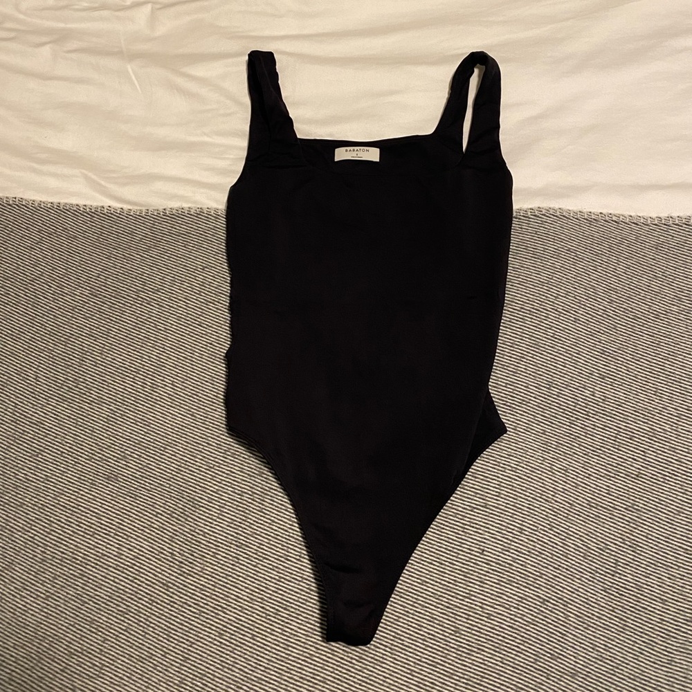 Black Aritzia Babaton bodysuit